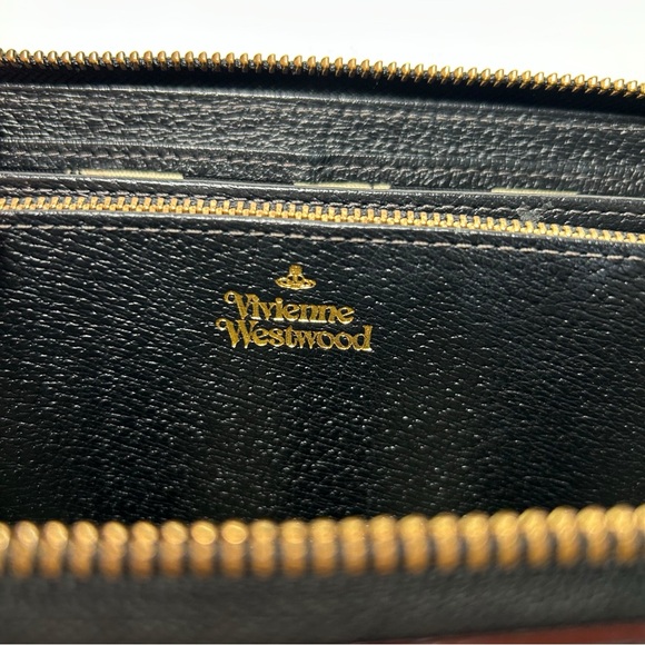Vivienne Westwood Black Zip-Around Cont. Leather Wallet with Gold Orb Logo EUC - Picture 6 of 15